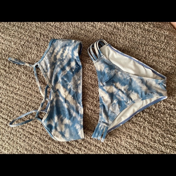 full tilt bikini - Picture 1 of 2